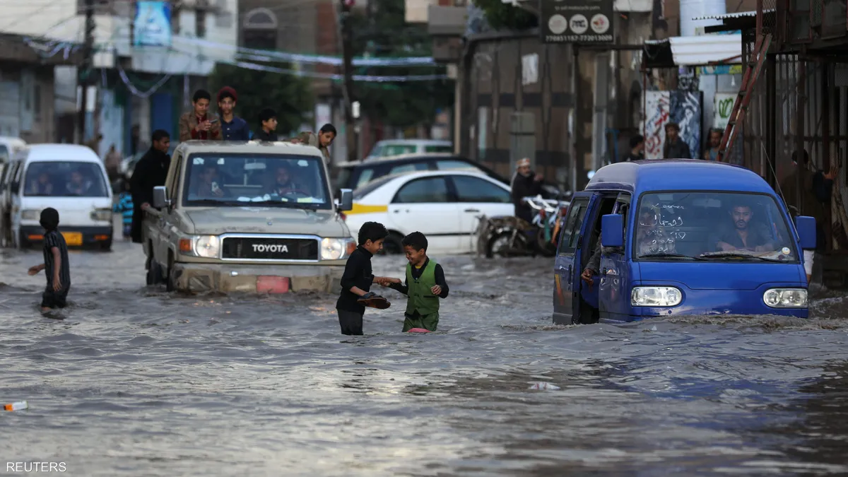 سيول كارثية تضرب اليمن.. وفاة وفقدان أكثر من 41 شخصًا وتدمير مئات المنازل