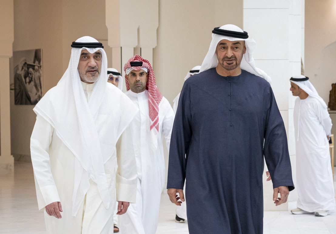 "رئيس الدولة خلال استقباله فهد الصباح | تصوير: حمد الكعبي"