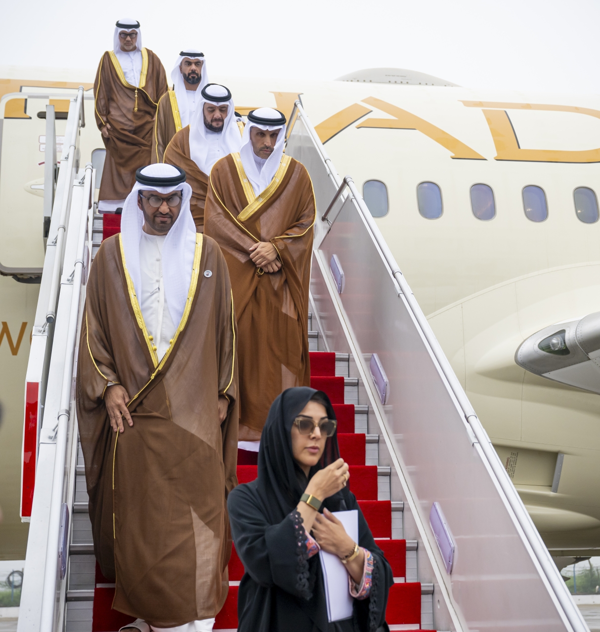"ريم الهاشمي وسلطان الجابر ومحمد السويدي وخلدون المبارك وسيف غباش"