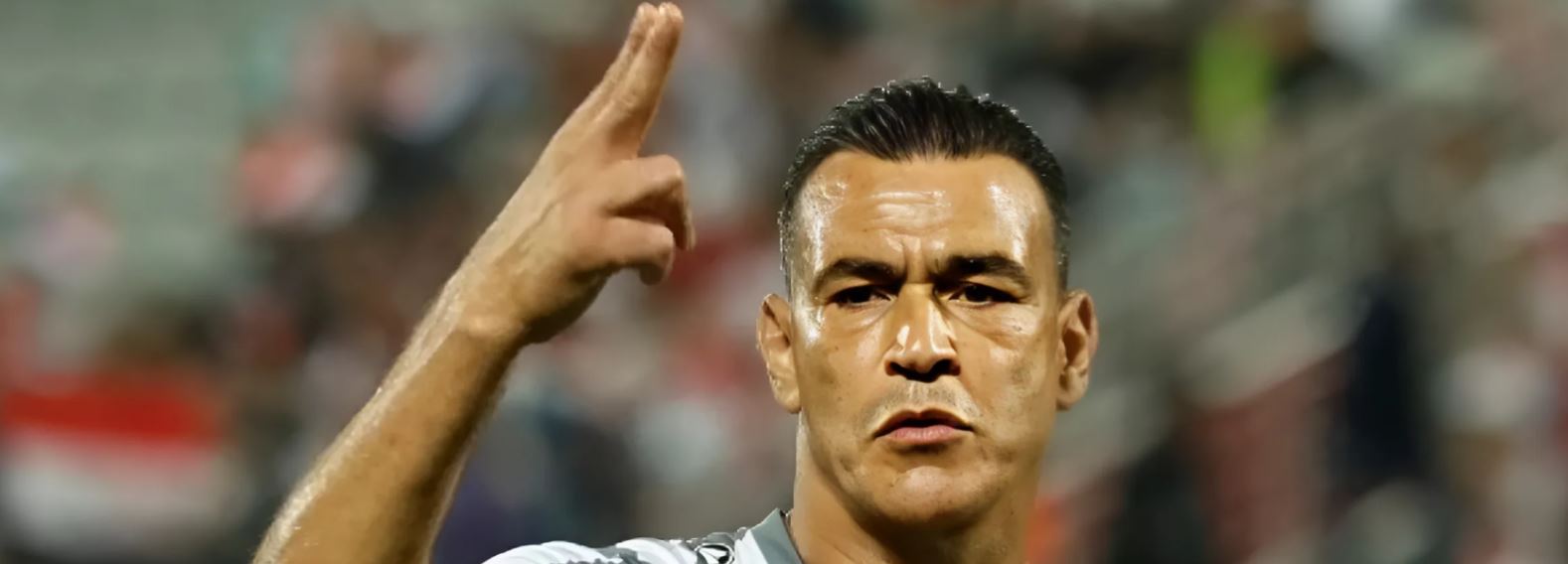 الحضري يُطلق صافرة الإنذار.. أزمات حسام حسن تهدد مستقبل منتخب مصر