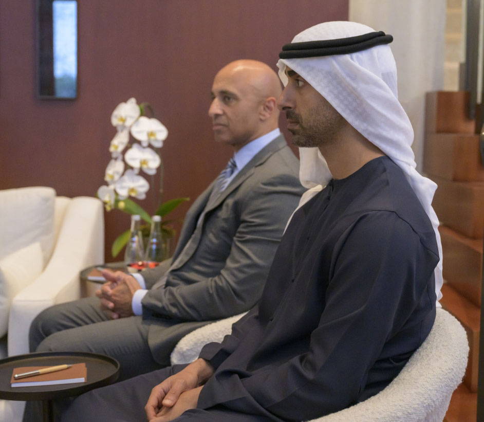 حمدان بن محمد بن زايد ويوسف العتيبة