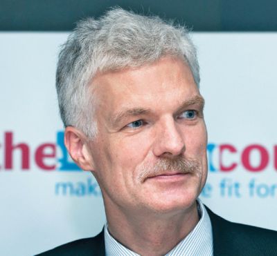 بقلم: * أندرياس شلايشر