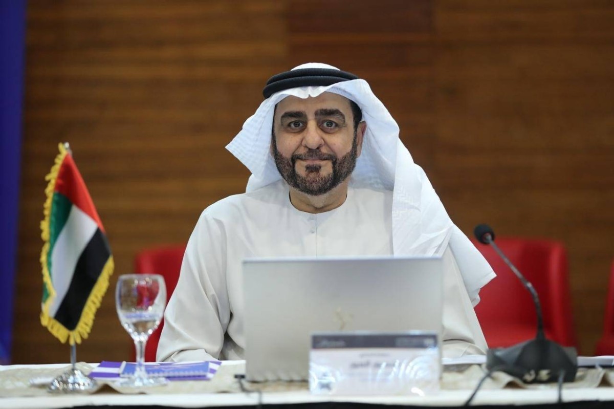 الدكتور منصور العو