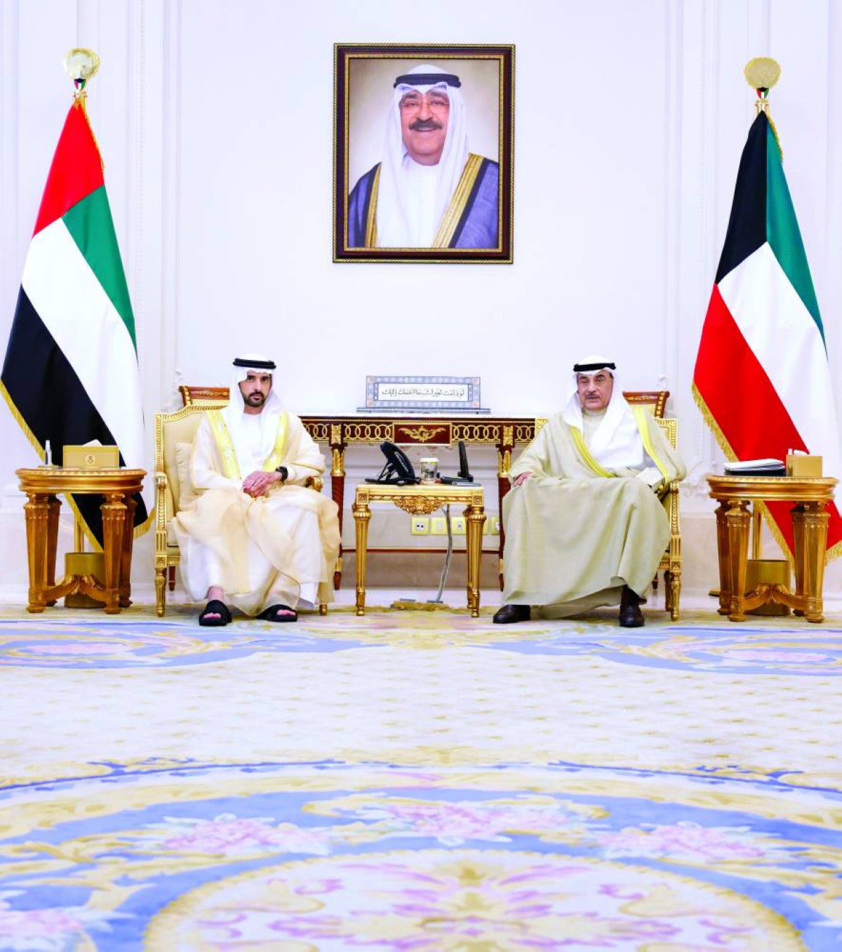 حمدان بن محمد خلال لقاء صباح الصباح
