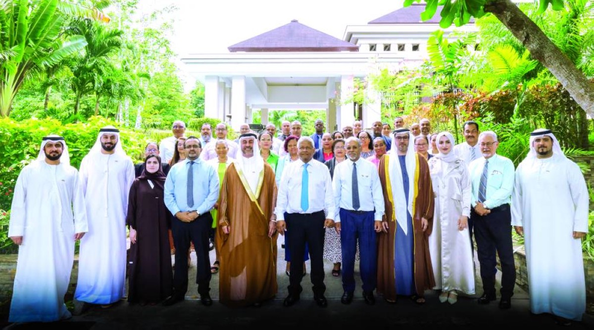 وافل رامكالاوان وعبدالله لوتاه خلال إطلاق الدفعة الثانية لبرنامج القيادات التنفيذية