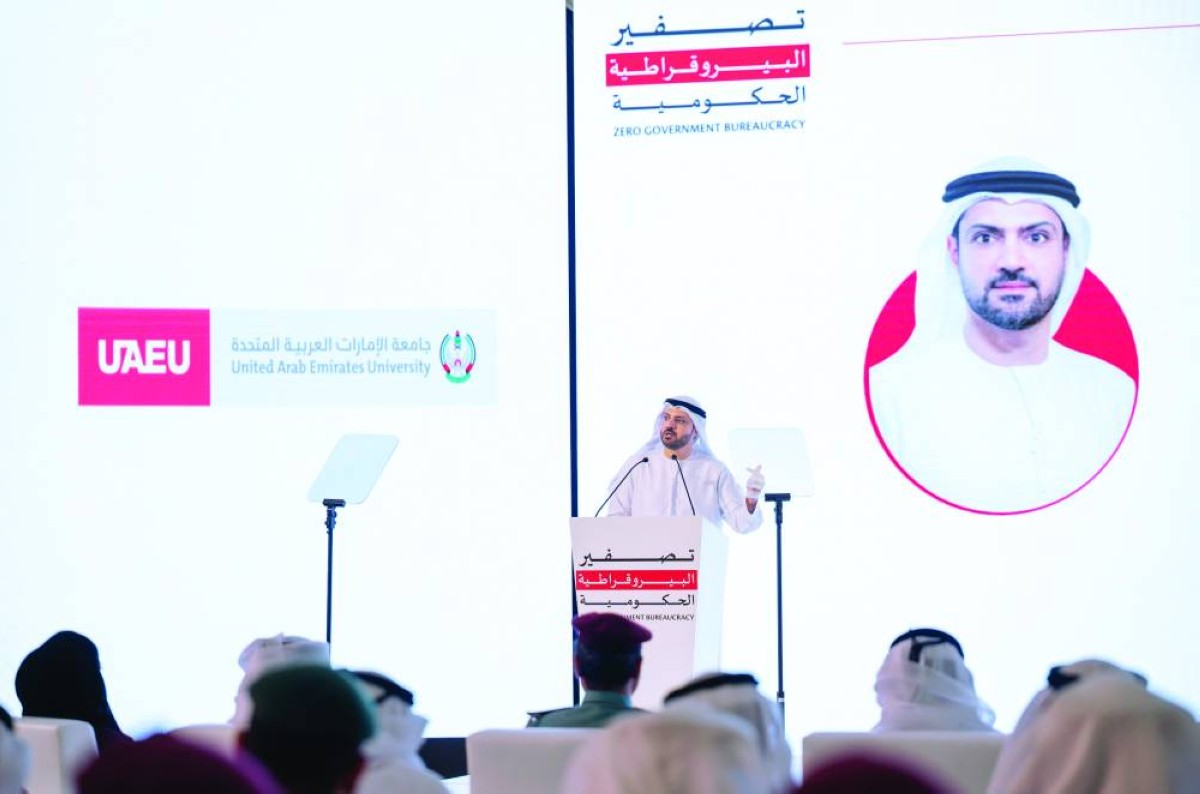 محمد بن طليعة متحدثاً خلال اللقاء 