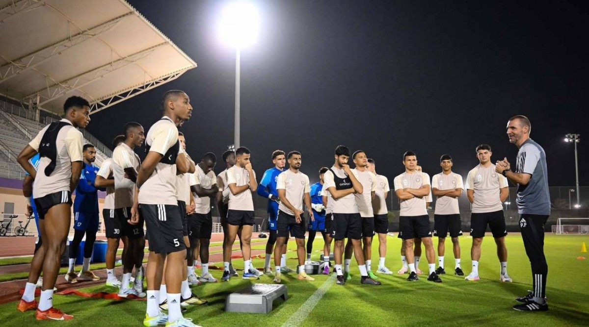 «الأبيض» يفتقد 4 لاعبين أمام أوزبكستان غداً
