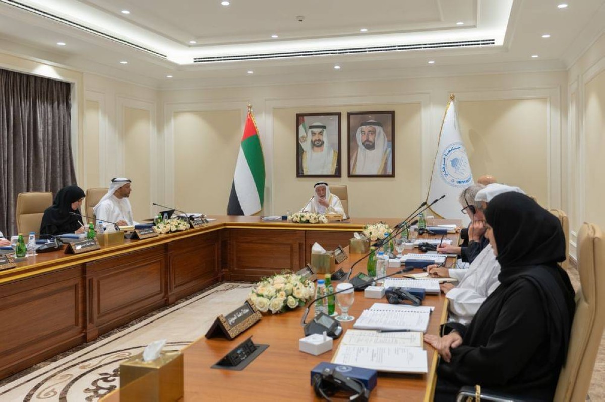 سلطان القاسمي مترئساً اجتماع مجلس أمناء جامعة خورفكان