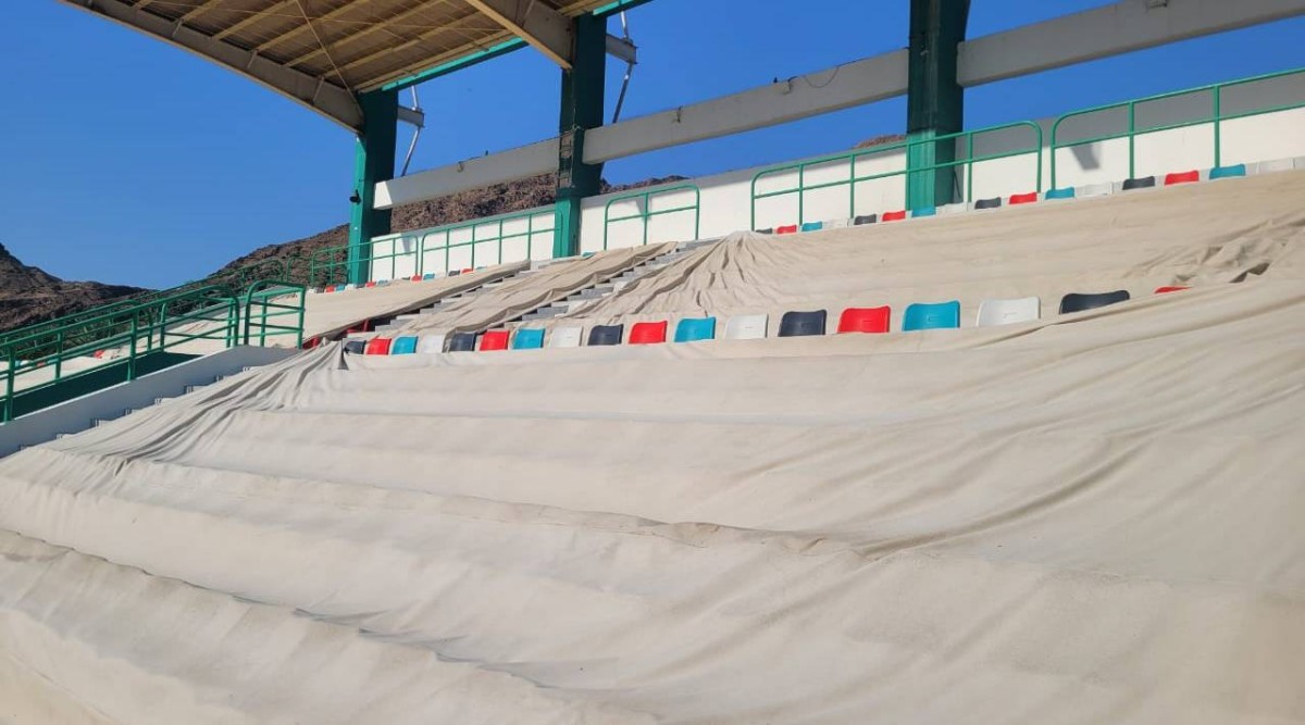 ملاعب خارج الخدمة