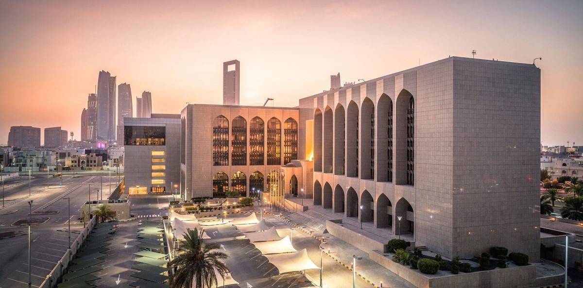 القروض العقارية المتعثرة بالإمارات تتراجع إلى 6.9% خلال العام الماضي