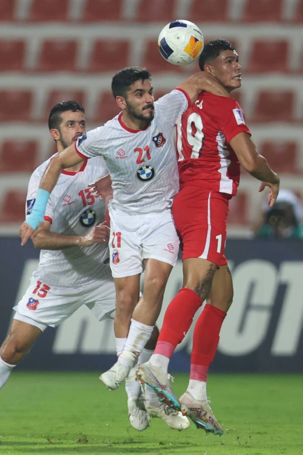 شباب الأهلي يمطر شباك الكويت الكويتي برباعية ويتصدر في دوري أبطال آسيا