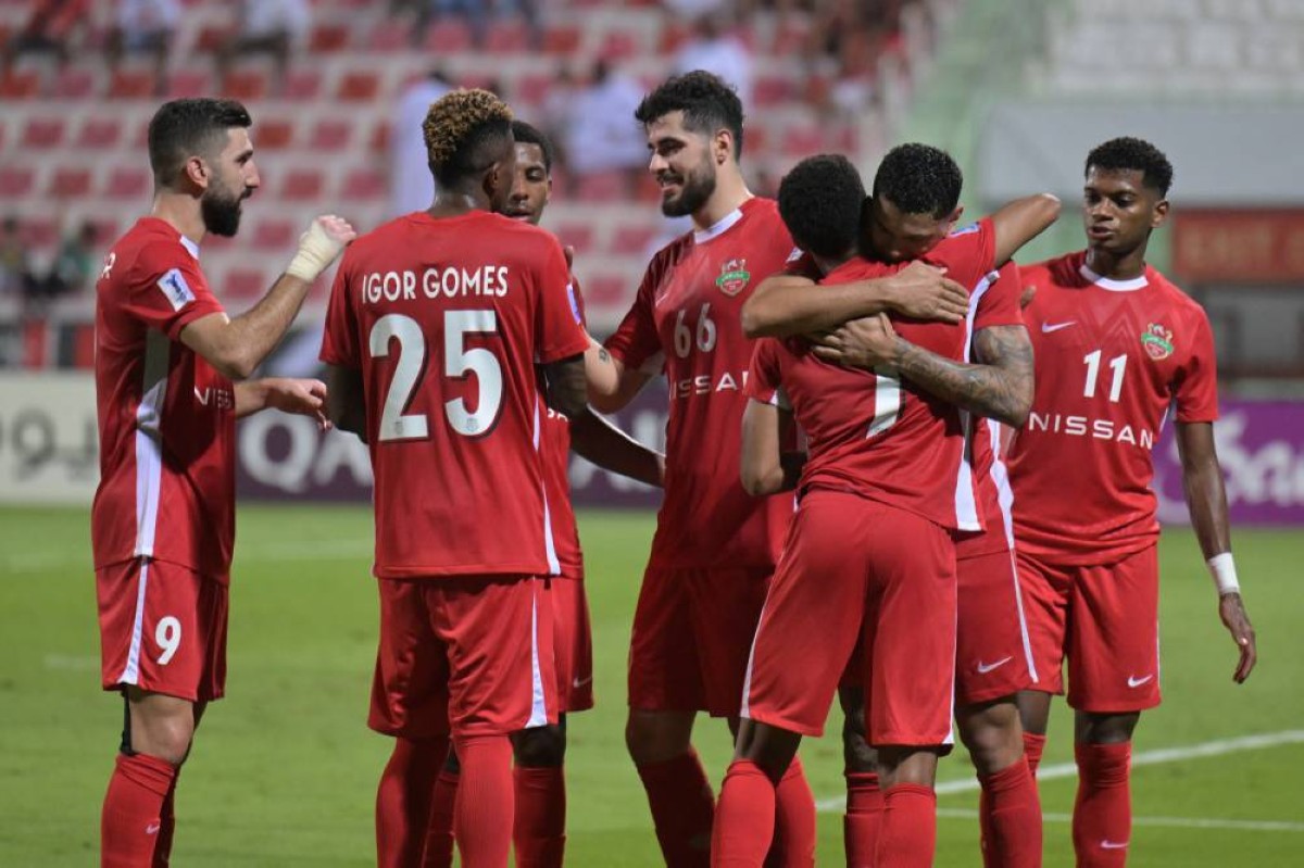 شباب الأهلي يمطر شباك الكويت الكويتي برباعية ويتصدر في دوري أبطال آسيا