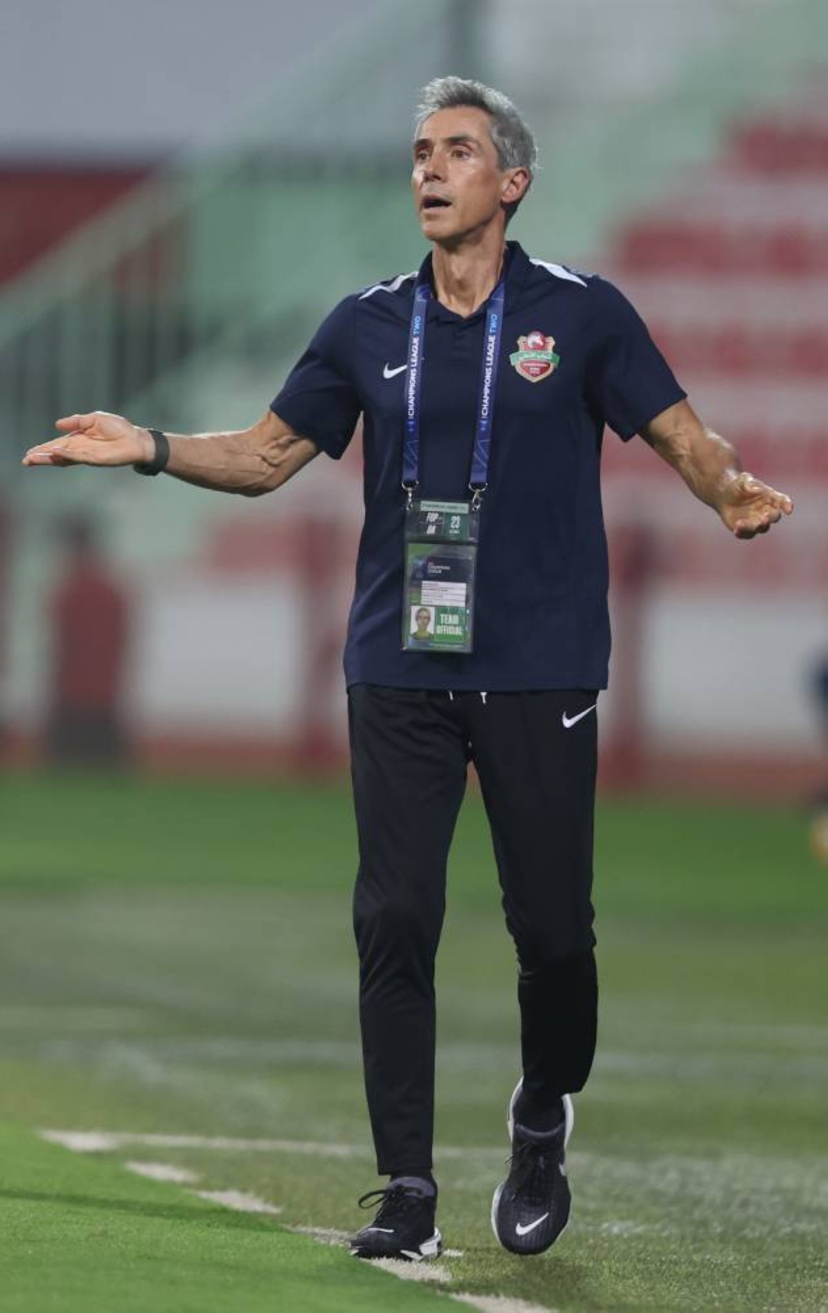 شباب الأهلي يمطر شباك الكويت الكويتي برباعية ويتصدر في دوري أبطال آسيا