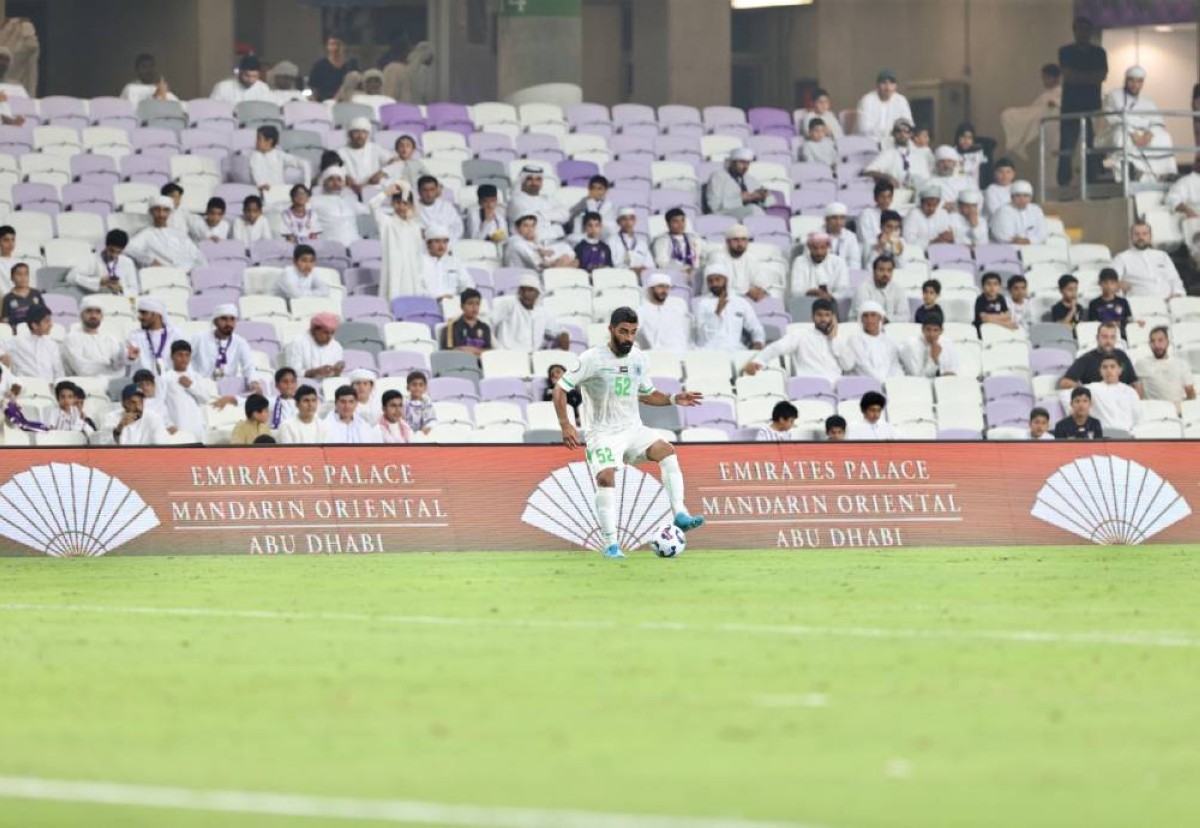 دبا الحصن يفرض التعادل على مضيفه العين 