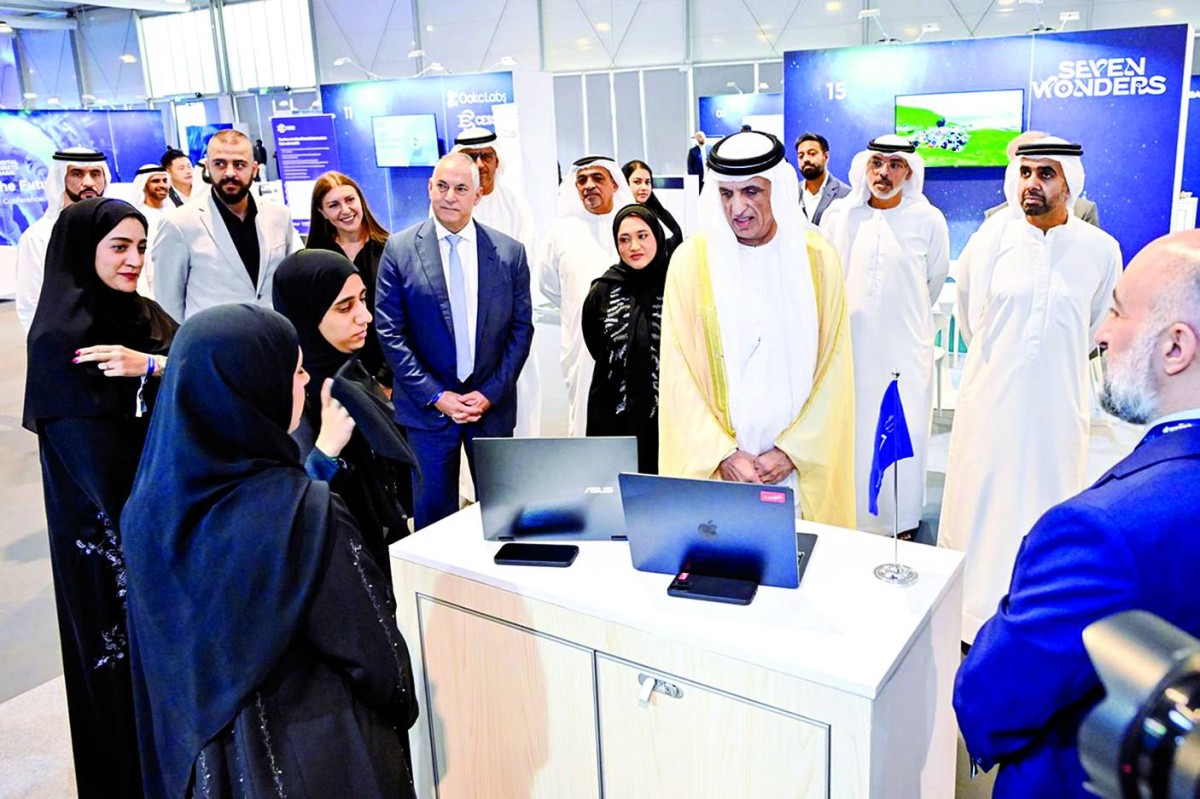 سعود بن صقر خلال الفعاليات
