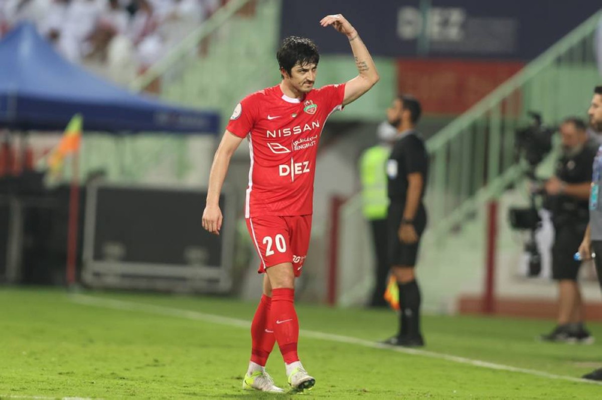 شباب الأهلي والشارقة