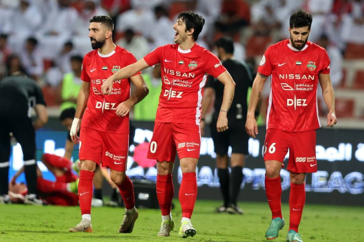 شباب الأهلي والشارقة