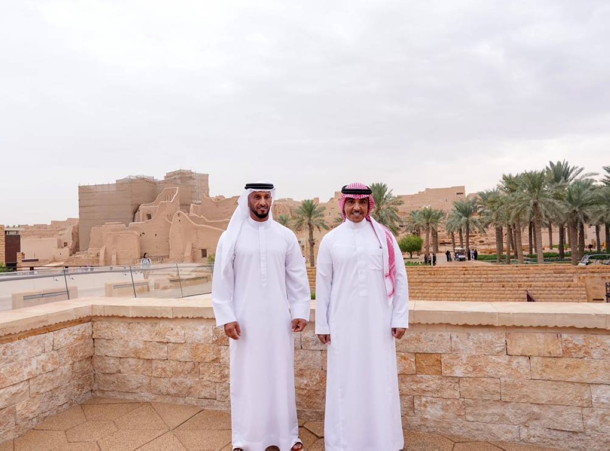 خلال جولة في عدد من المناطق التراثية