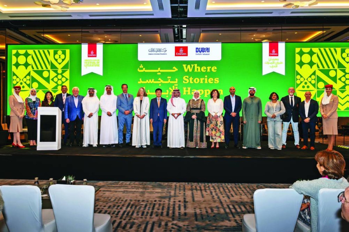 نخبة من الكتاب يشاركون في المهرجان