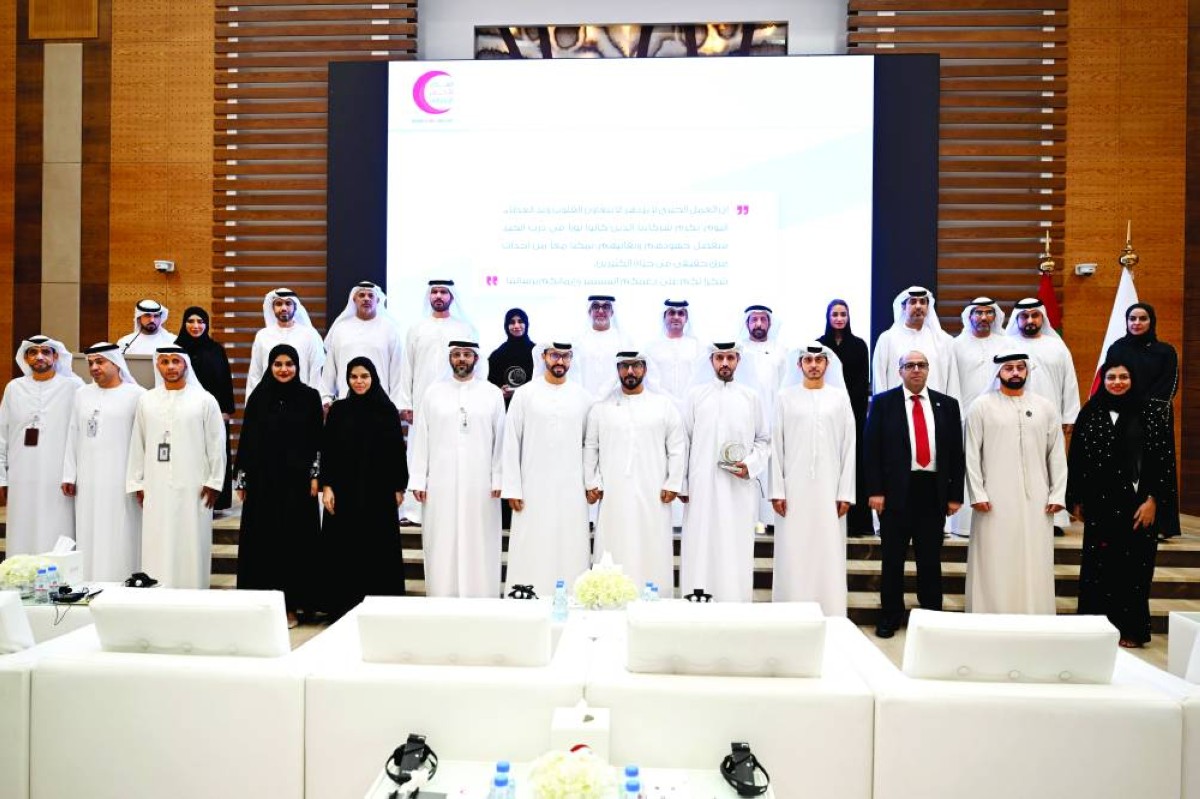 لقطة جماعية للمشاركين في الملتقى