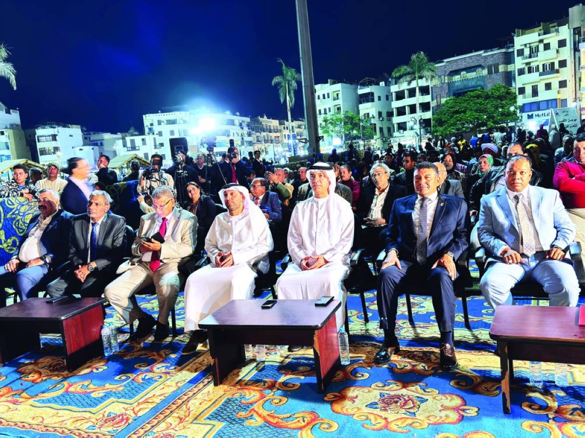 100 شاعر يختتمون الاحتفاء بالقصيدة العربية في الأقصر المصرية
