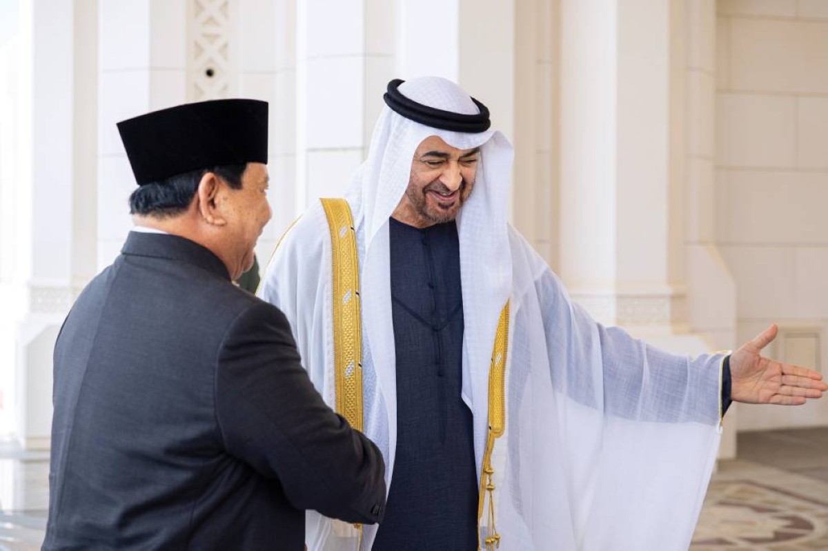  محمد بن زايد مرحّباً ببرابوو سوبيانتو 