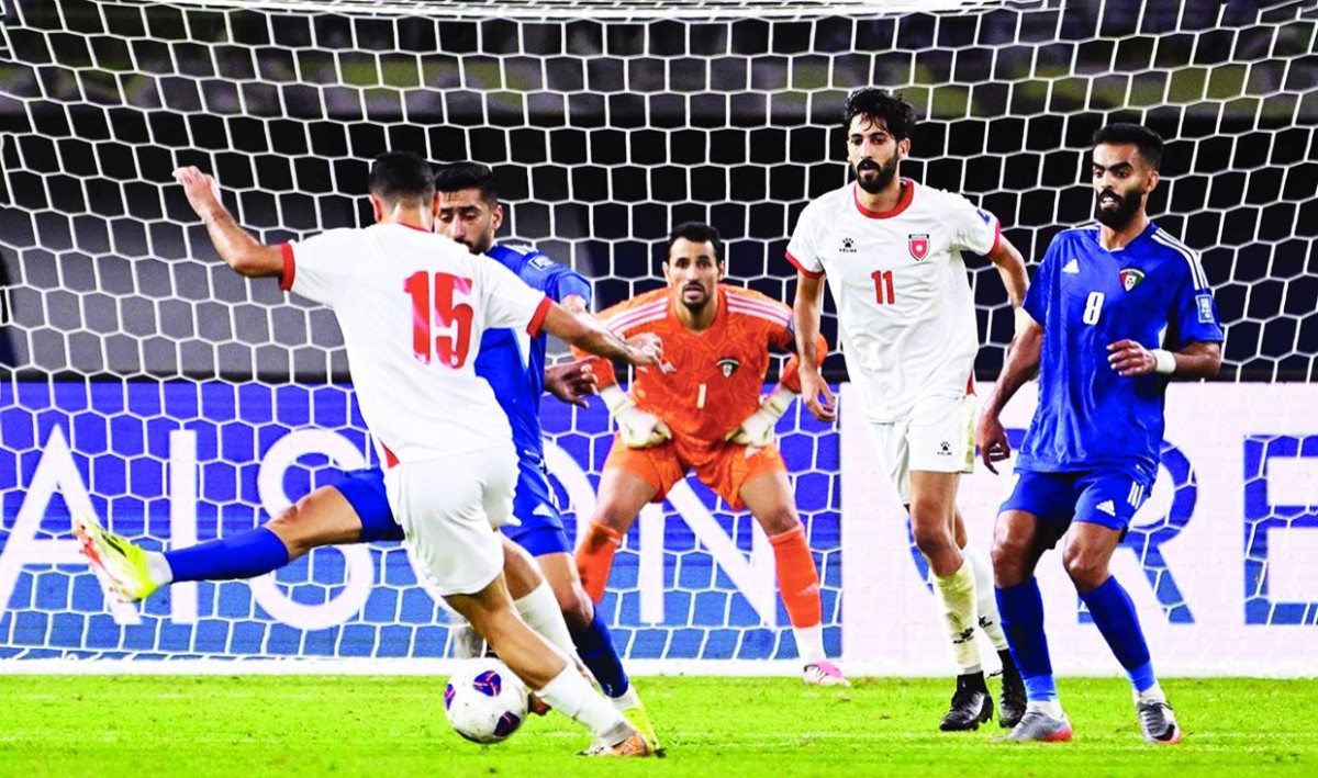 جانب من لقاء منتخبي الكويت والأردن