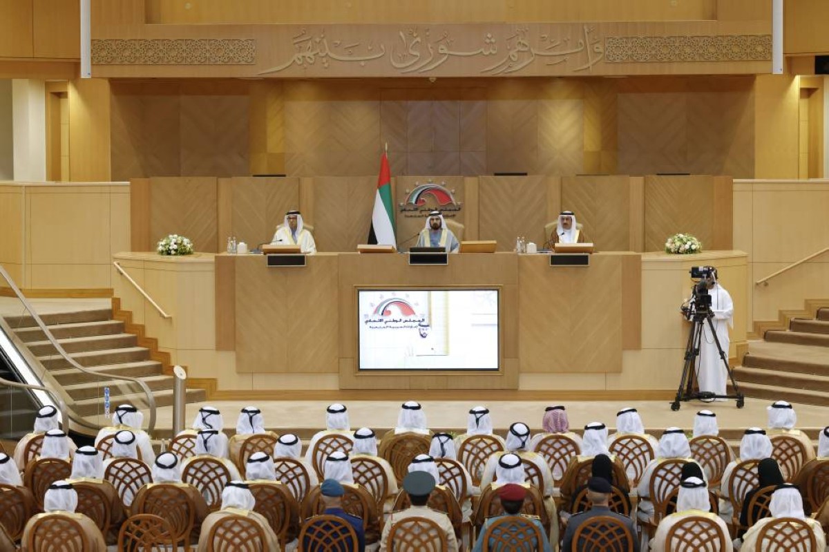 محمد بن راشد خلال افتتاح دور الانعقاد الثاني للمجلس الوطني بحضور منصور بن زايد وصقر غباش