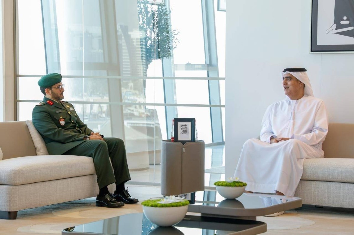 عصام الحميدان مستقبلاً محمد المنصوري