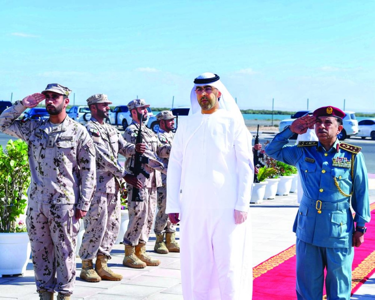 أحمد بن سعود المعلا خلال مراسم إحياء الذكرى