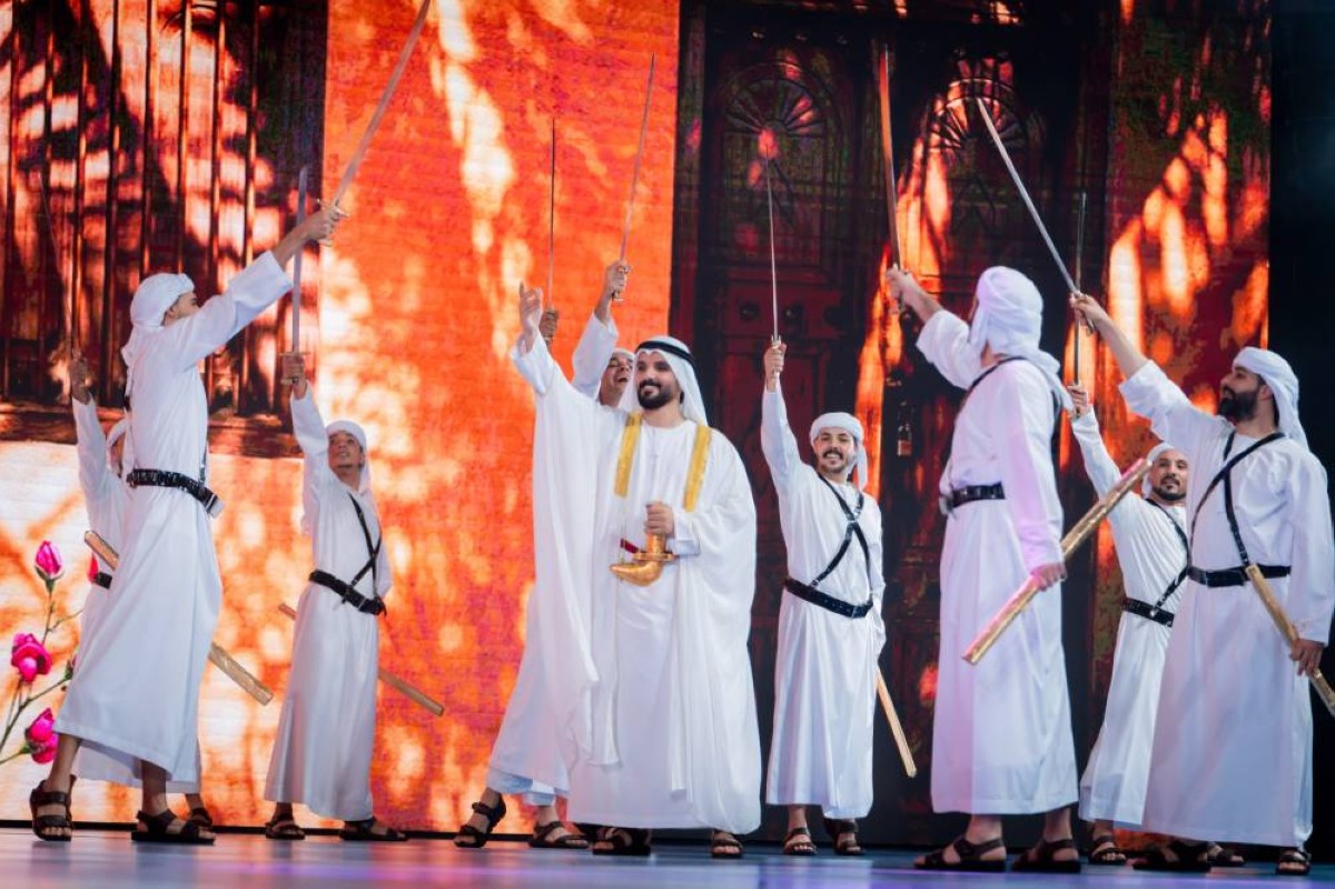  أهازيج تقليدية وعروض تراثية شهدها العرض