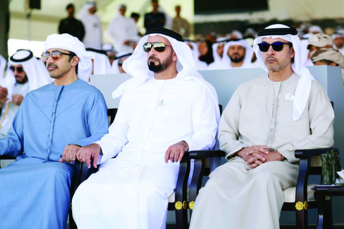  هزاع وسيف وعبد الله بن زايد 