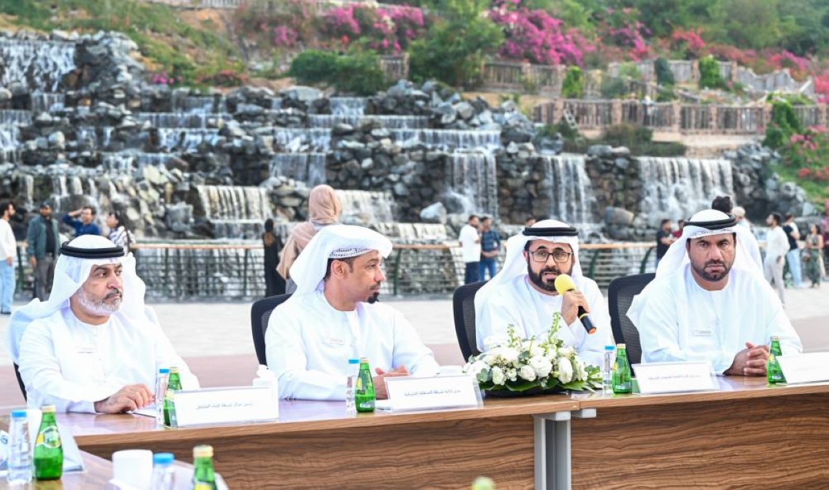 خلال المؤتمر الصحافي