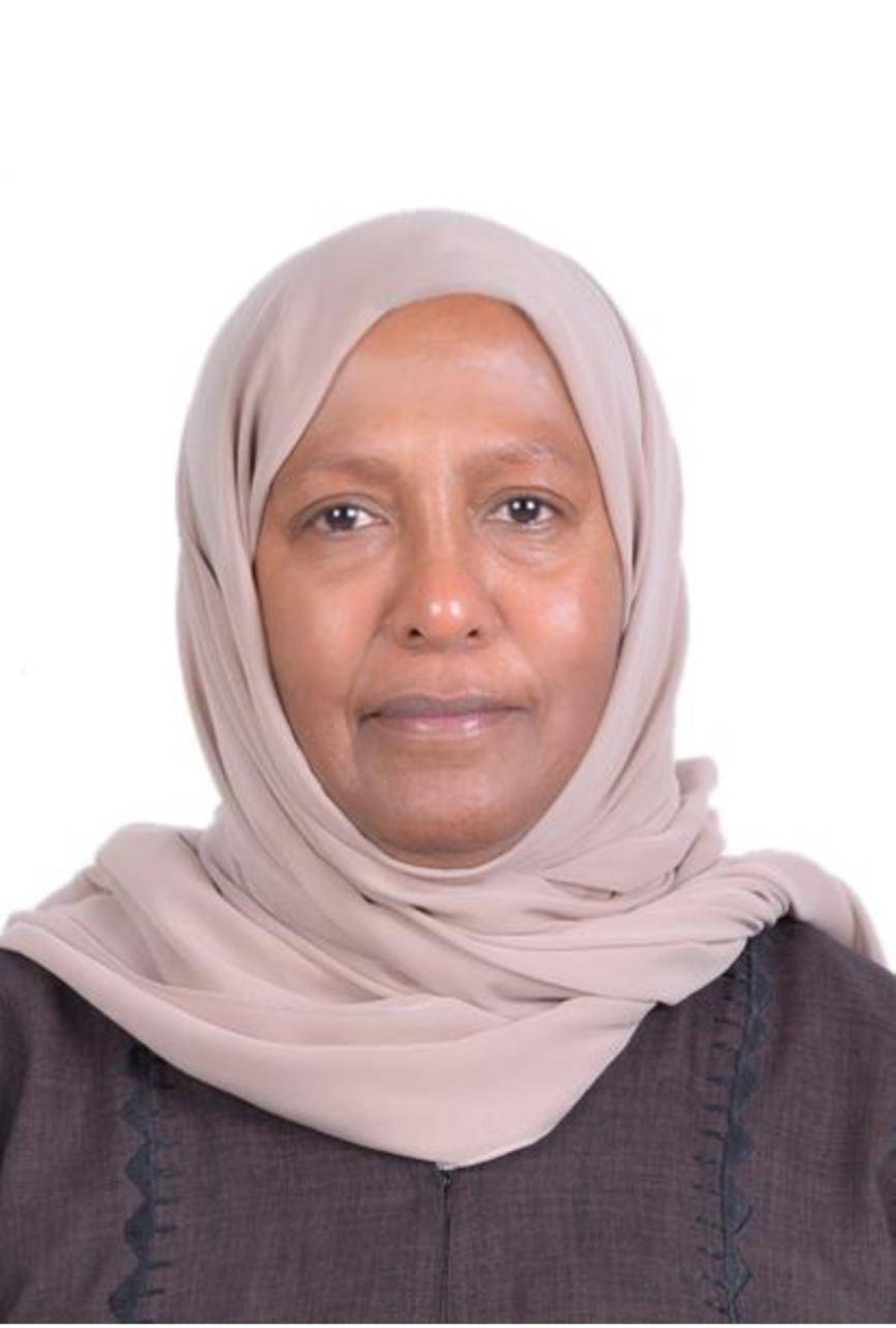 الدكتورة عائشة بالخير