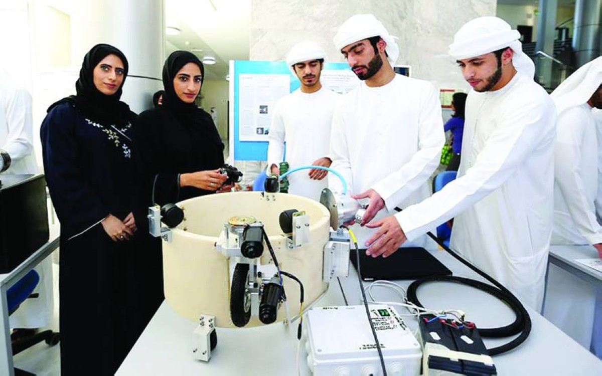 حرص متواصل على طرح برامج تنمية القدرات وصقل المهارات