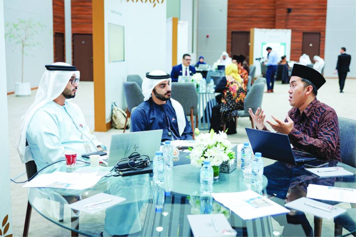 خلال لقاء مسؤولين من الجامعتين