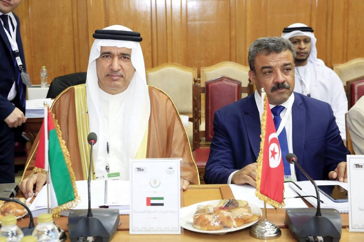 سلطان الزعابي خلال الاجتماع