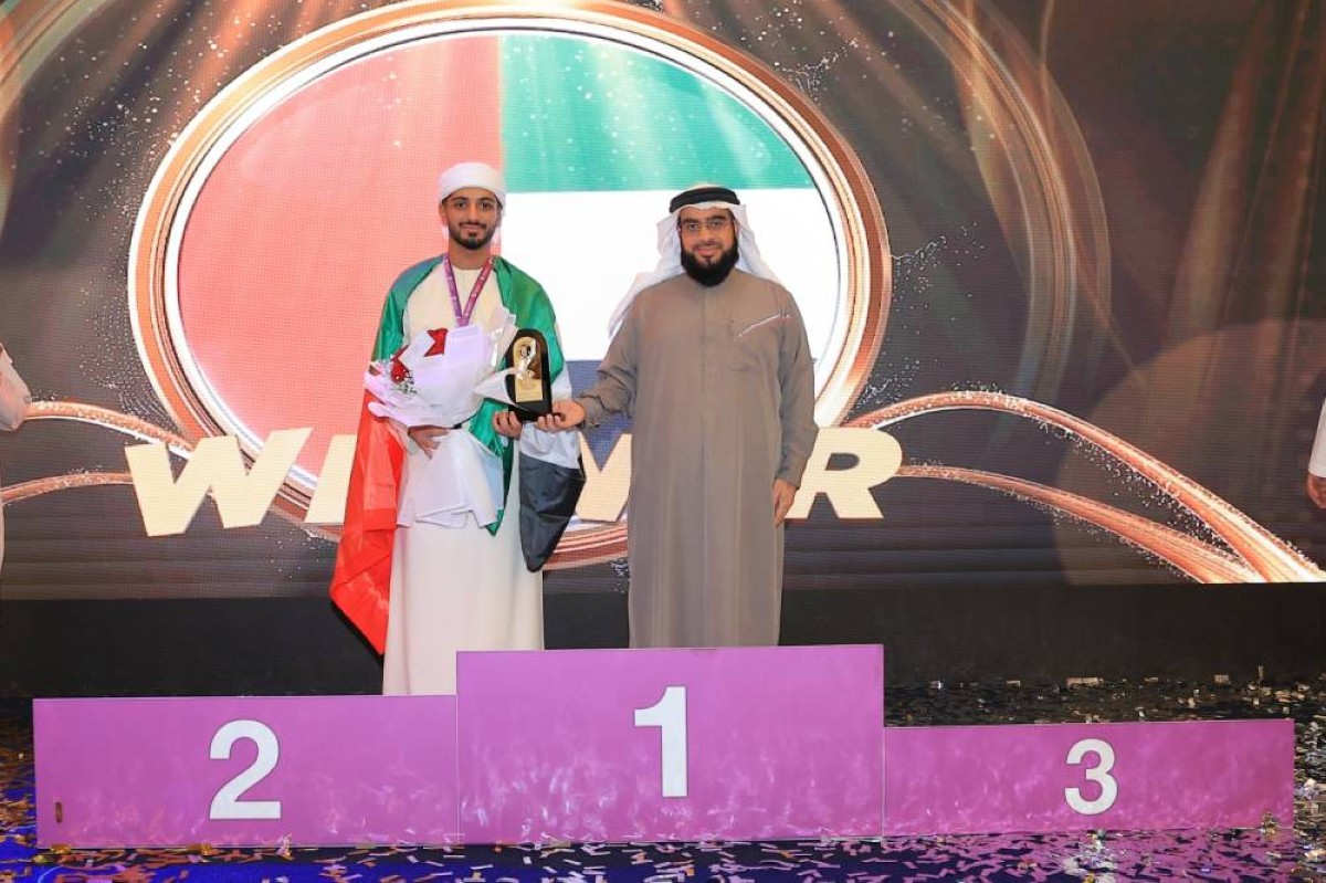 عبدالله آل بركت خلال تكريم محمد اليليلي