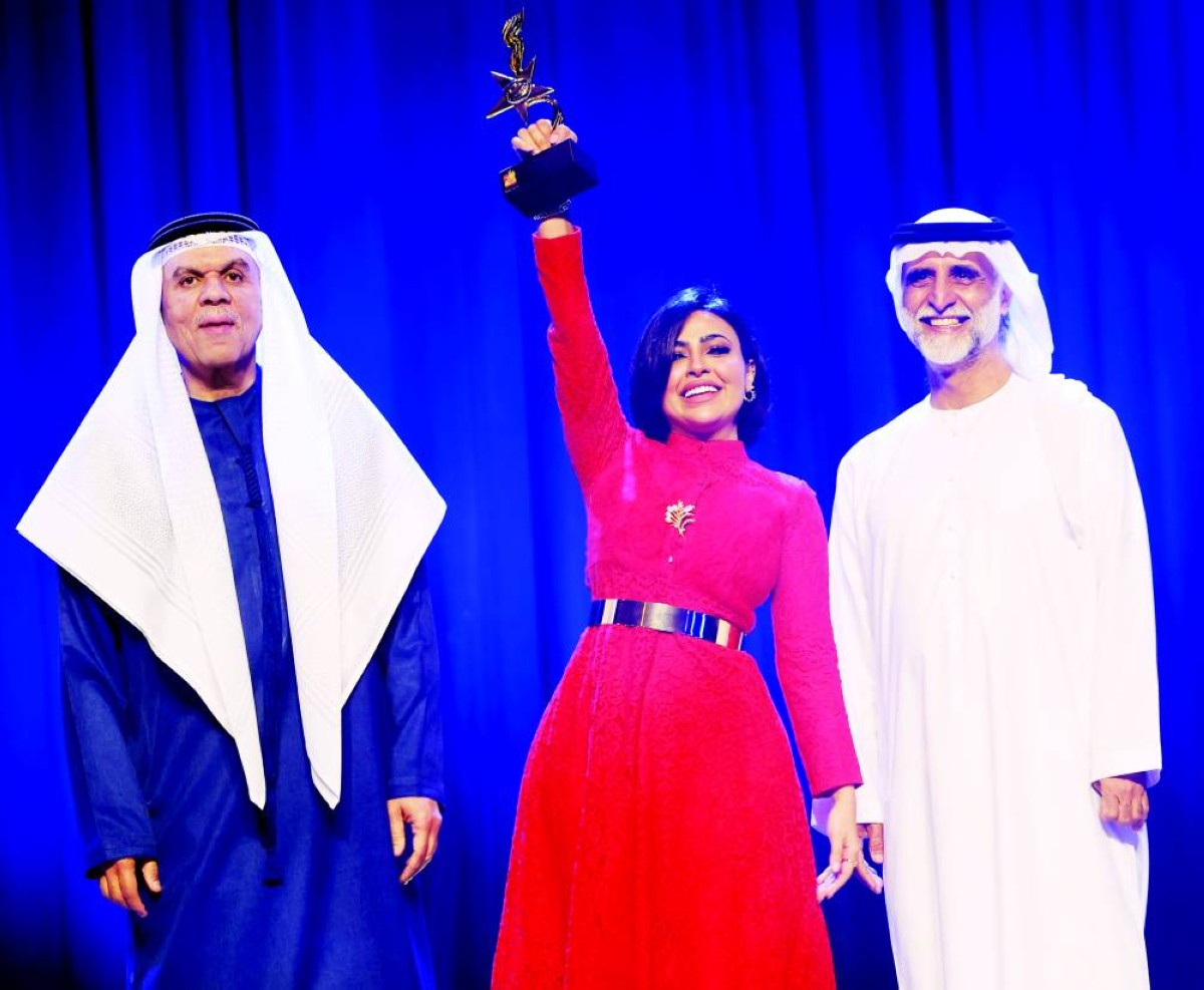 «الإمارات لمسرح الطفل» يختتم فعالياته ويكرم الفائزين