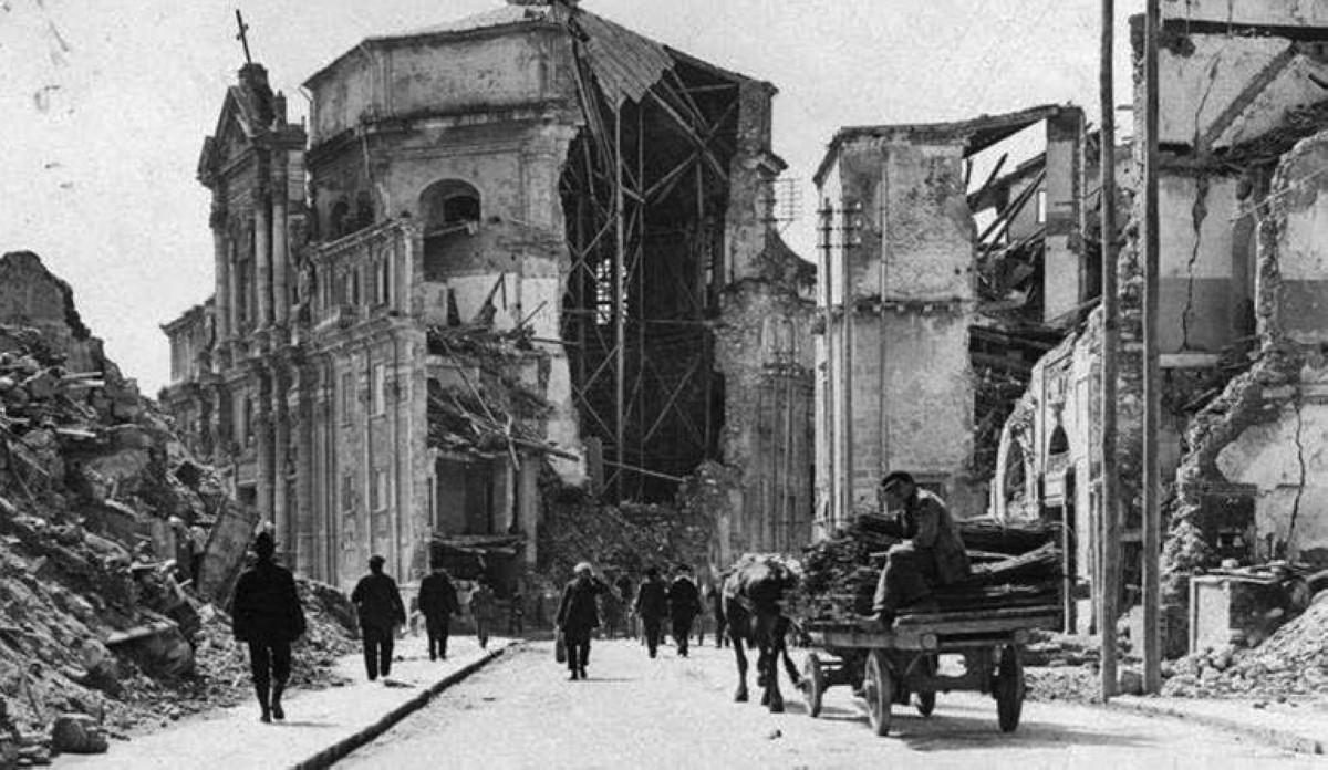 1908 زلزال في جزيرة صقلية يتسبب بمقتل 75 ألف شخص