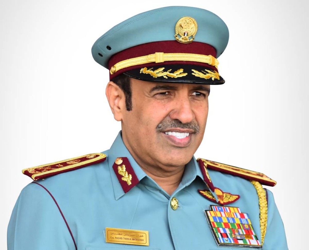  راشد المطروشي
