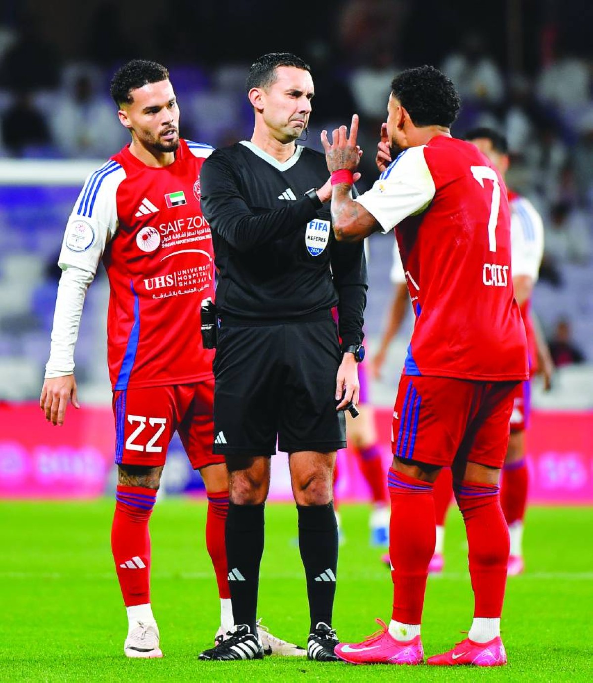 راموس خلال مباراة العين والشارقة