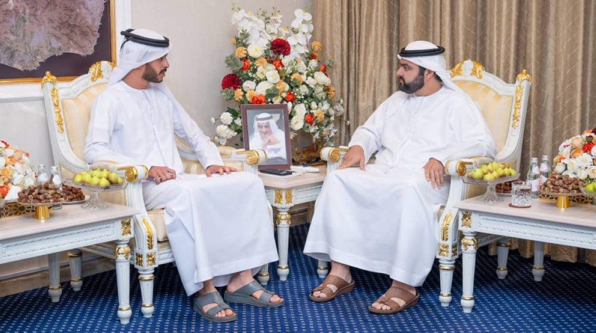 محمد الشرقي مستقبلاً أحمد الهنداسي