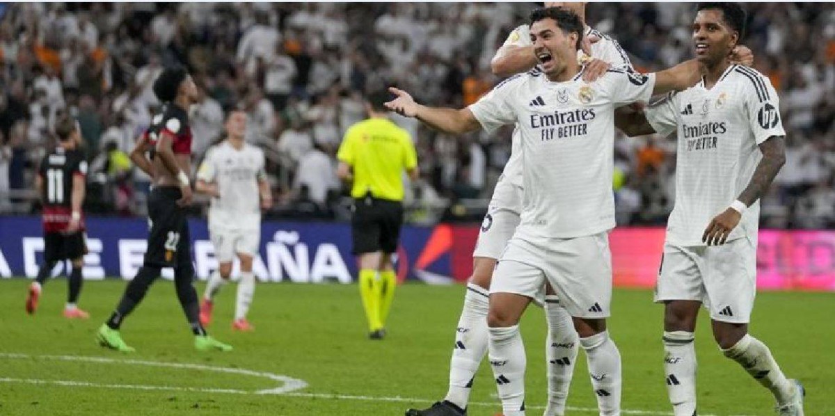 الريال يقسو على مايوركا بثلاثية ويضرب موعدا مع برشلونة بنهائي السوبر الإسباني