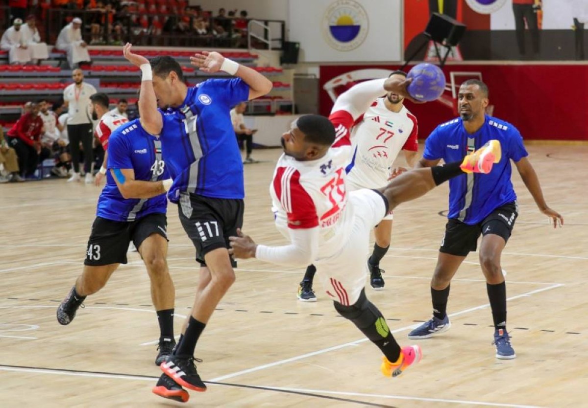 جانب من لقاء سابق بين الشارقة والنصر | أرشيفية