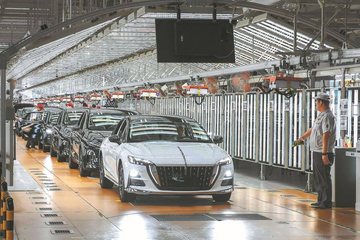 الصين تسجل رقماً قياسياً في صناعة السيارات خلال 2024
