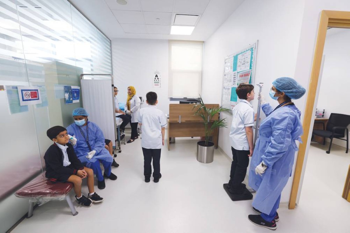 الفحوصات تهدف لمتابعة صحة الطلاب بشكل دوري