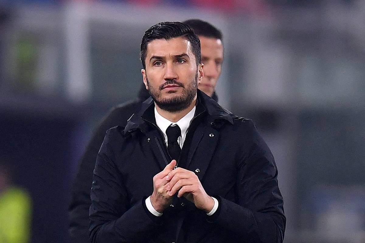 رسمياً.. بوروسيا دورتموند ينفصل عن المدرب نوري شاهين