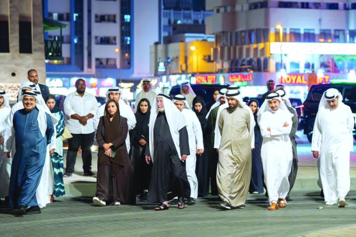 بتوجيهات سلطان القاسمي ومتابعة بدور القاسمي.. الشارقة تتألق في ميدان الفعاليات الثقافية