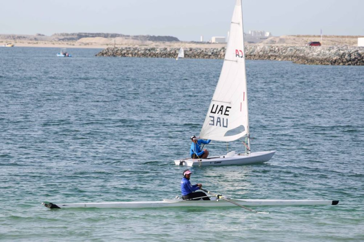 بطولتا «التجديف» و«الشراع الحديث» يجتمعان على شواطئ دبي